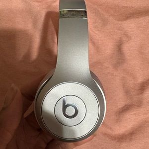 Beats Solo3 Wireless Headphones